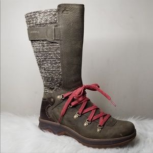 Merrell boots winter side zip size 7.5